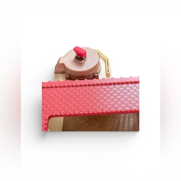 Calico Critters Red Roof Tower Home Dollhouse Elevator Epoch Sylvania Families - Picture 10 of 12